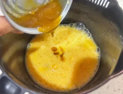 焼き鳥入り！『親子玉子焼き』の作り方の画像（撮影：エニママ）