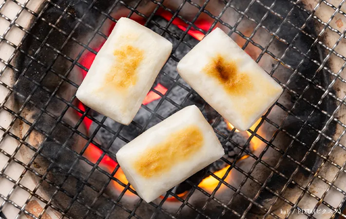 餅と七輪の写真