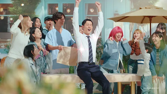 『ホットペッパービューティー』CM「ビビビ祭　パレード」篇のビジュアル