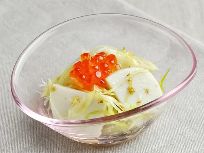 『蒲鉾と長ネギのダブルゴマあえ』の写真