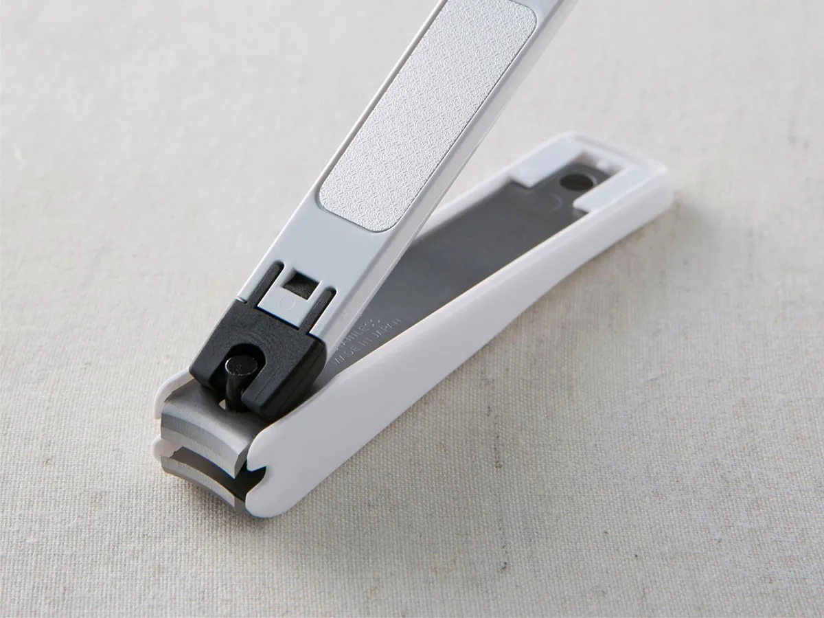 『テコ型爪切り』の写真(画像提供:貝印株式会社)