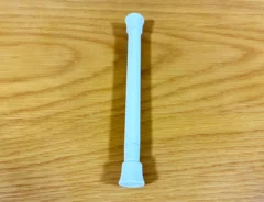 つっぱり棒の活用法（撮影：grapeライフハック編集部）