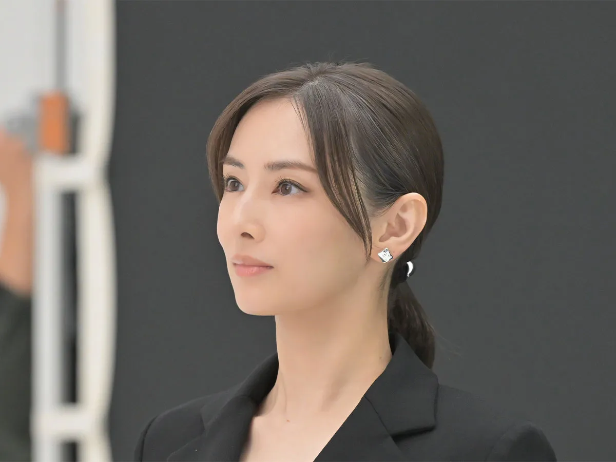 北川景子さん出演「技術をつないで、世界を動かせ。」篇の場面写真