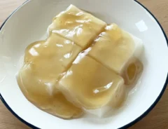 みたらし餅の写真（撮影：grapeフード編集部）