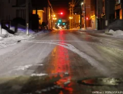 ブラックアイスバーンの写真