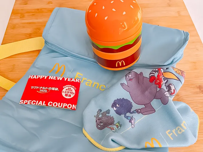 『マクドナルドの福袋®2026』の写真（撮影：キジカク）
