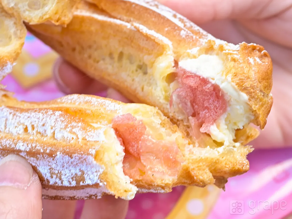 『ハートのリングシュー(ストロベリー)』の写真(撮影:grapeフード編集部)