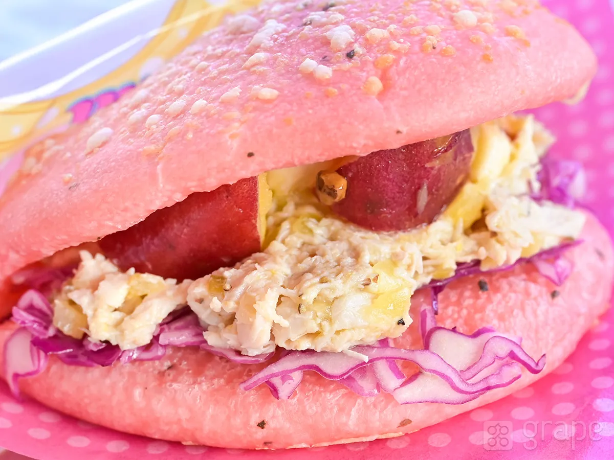 『スペシャルサンド』の写真（撮影：grapeフード編集部）