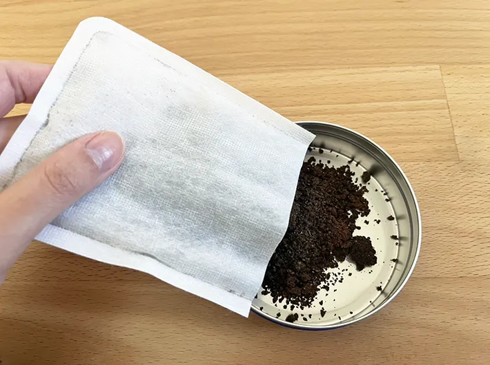 中身を出したカイロの写真（撮影：grapeライフハック編集部）