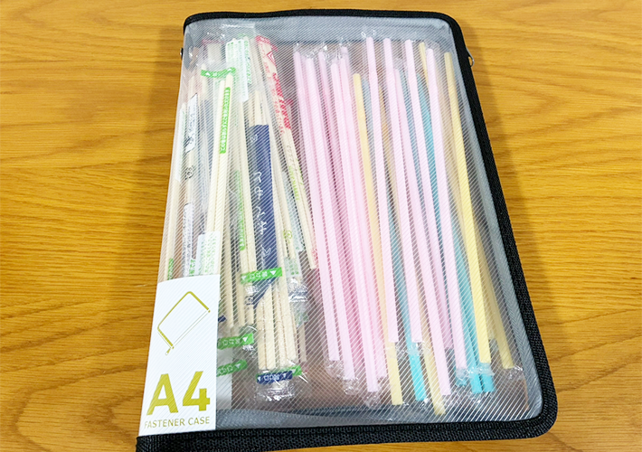 ファスナーケースの活用法（撮影：grapeライフハック編集部）