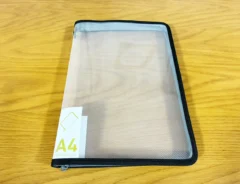 ファスナーケースの活用法(撮影:grapeライフハック編集部)