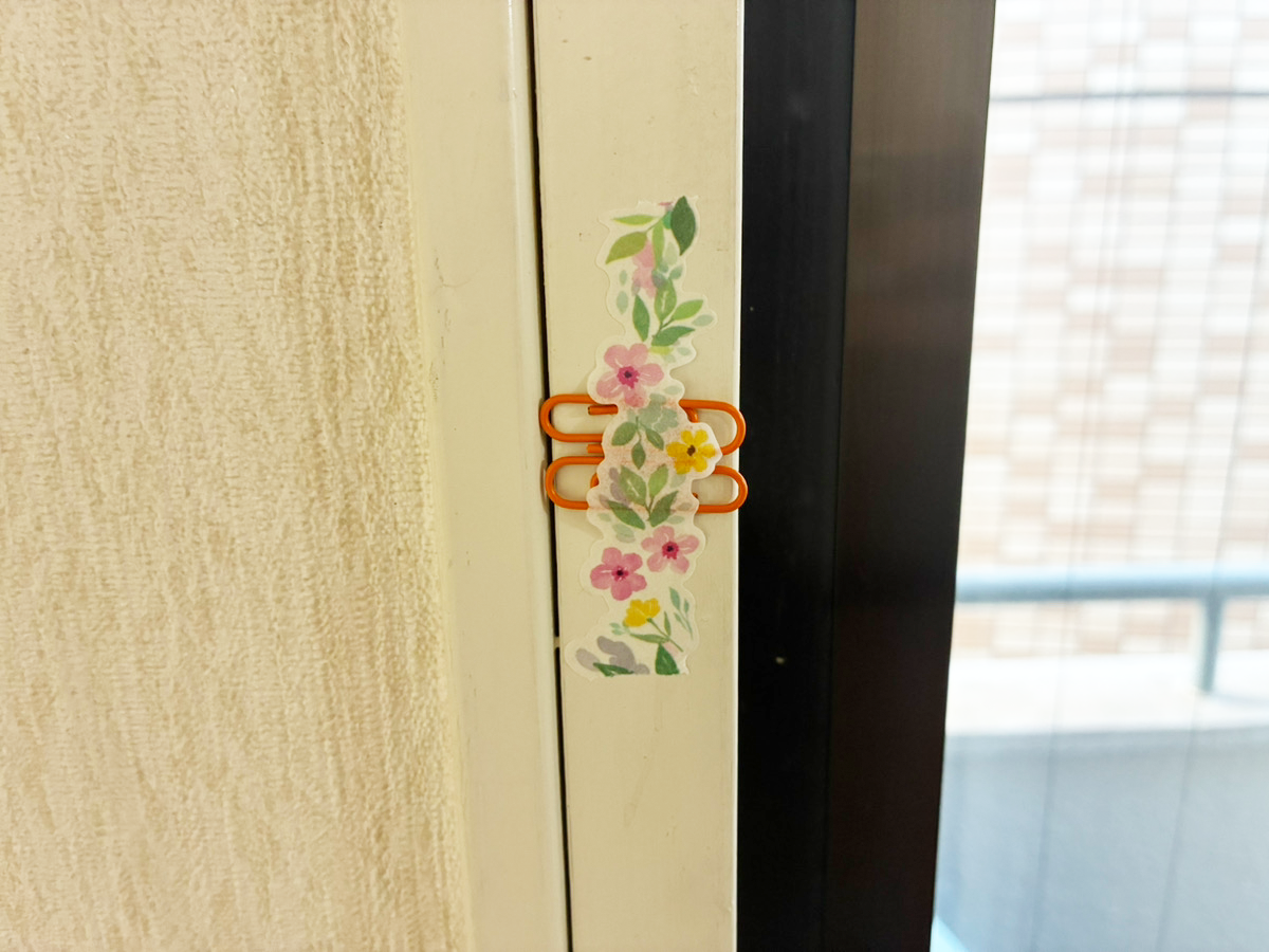 クリップとマグネットの活用法（撮影：grapeライフハック編集部）