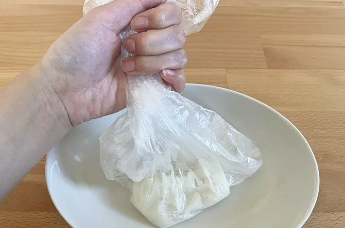 アイラップに入れた切り餅の写真（撮影：grapeフード編集部）