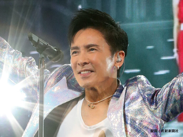 郷ひろみさんの写真