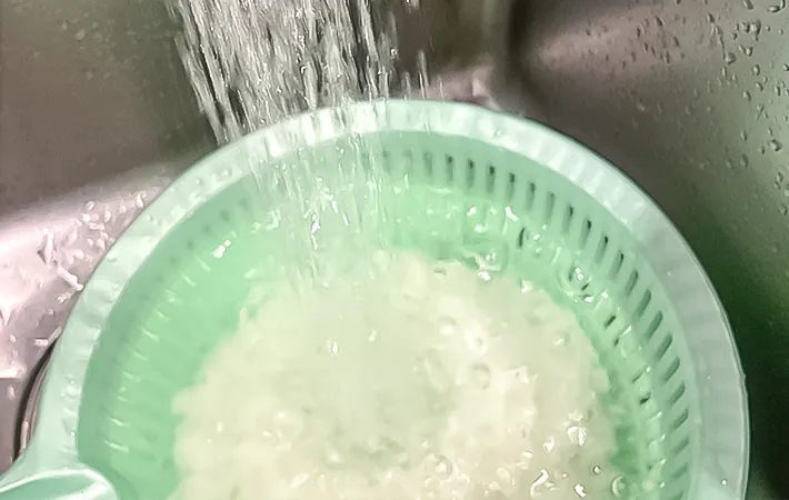 パラパラチャーハンを作る写真