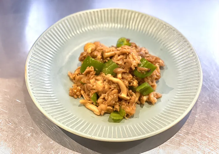 完成した豚肉の炒め物の写真