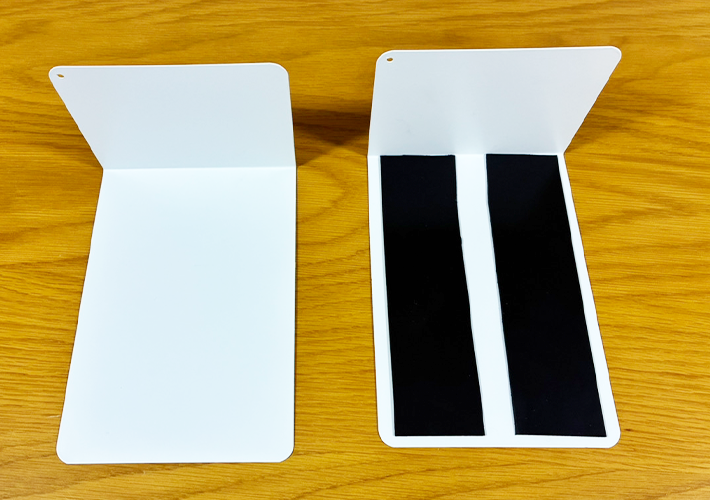 ブックエンドを使った整理整頓（撮影：grapeライフハック編集部）