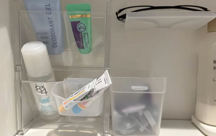 『洗面所の薬』の写真（撮影：Classy Life）