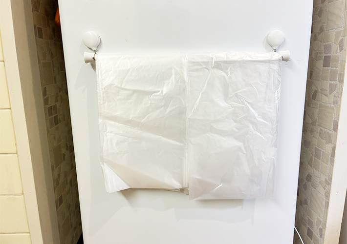 短いつっぱり棒の活用法（撮影：grapeライフハック編集部）