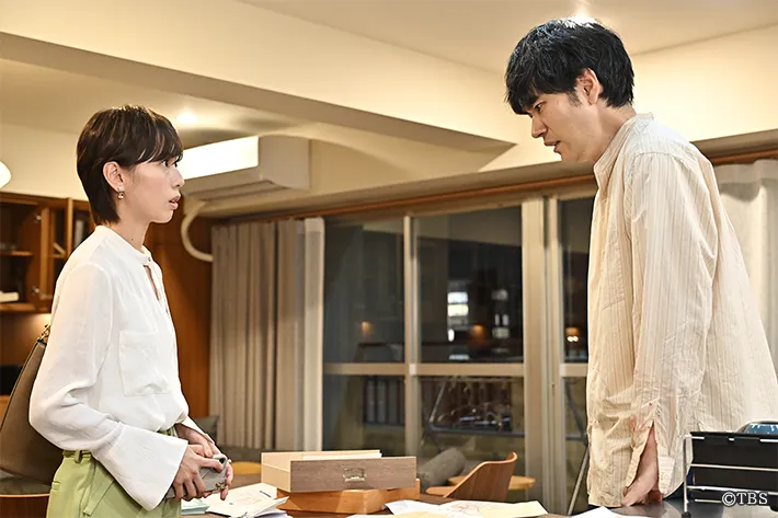 『リブート』に出演する松山ケンイチさんが写る場面写真