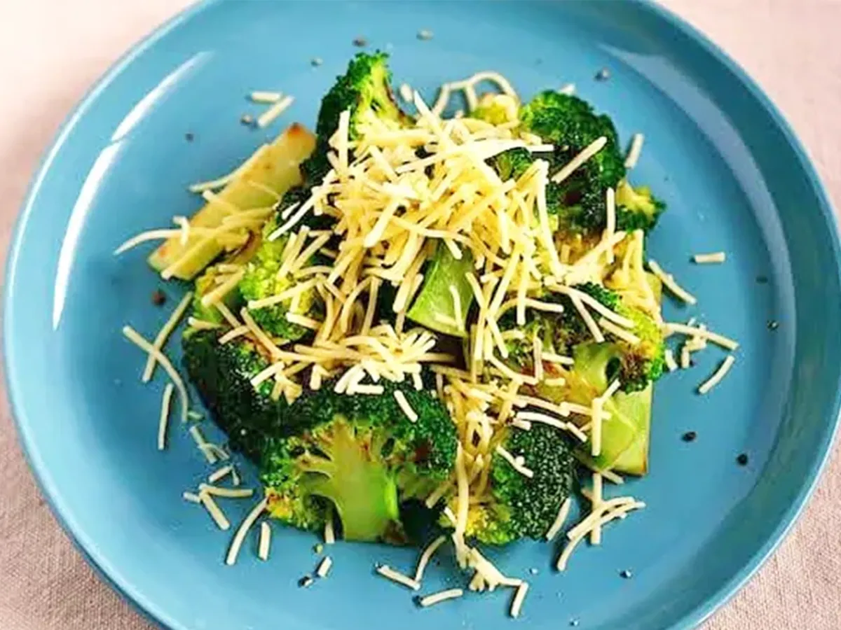 焼きブロッコリーの写真（撮影：小泉明代）