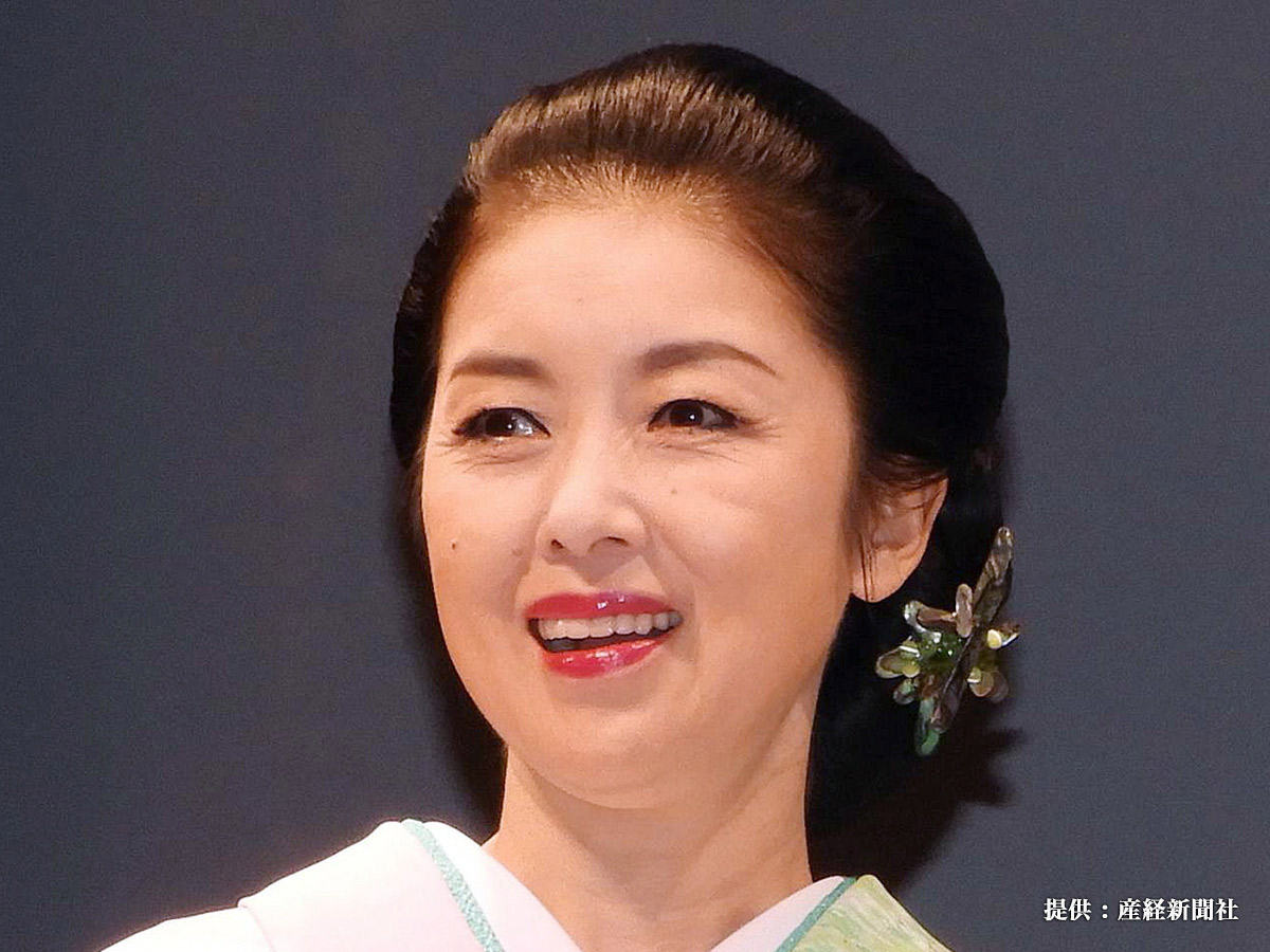 藤あや子さんの写真