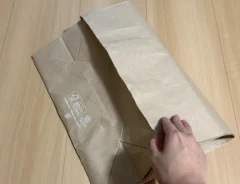 紙袋の画像(撮影:grapeライフハック編集部)