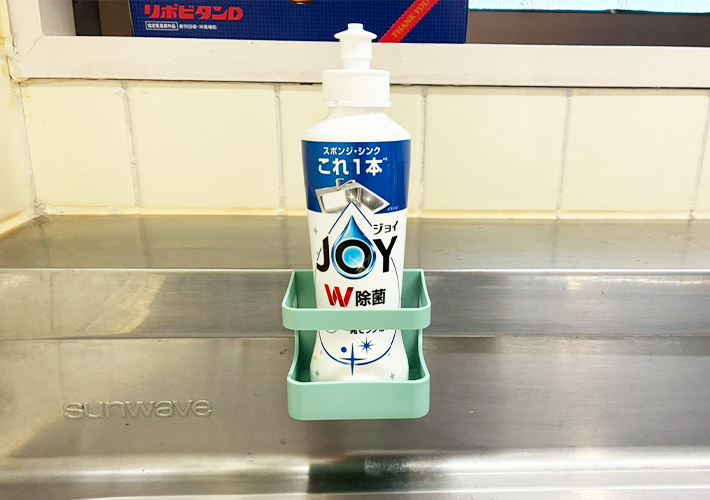 マグネット式傘立ての活用法写真（撮影：grapeライフハック編集部）