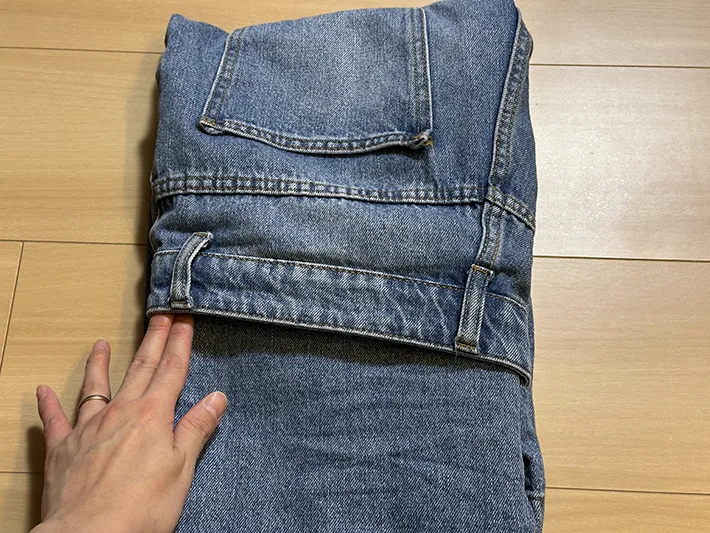 パンツ（ジーンズ）の画像（撮影：grapeライフハック編集部）