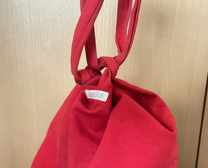 トートバッグの写真（撮影：grapeライフハック編集部）