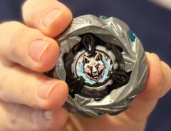 闘い方はあなた次第! ロングセラーの『ベイブレード』を始めたら「沼にハマる」こと間違いなし!