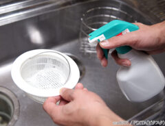 まだゴミ受け使ってる？　排水口掃除が劇的にラクになった『リング』に「全キッチン、コレにすべき！」