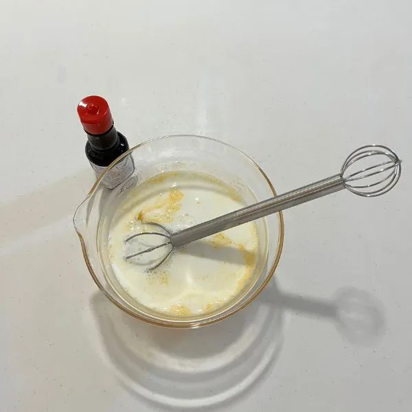 牛乳とバニラエッセンスを加えた写真（撮影：grape編集部）