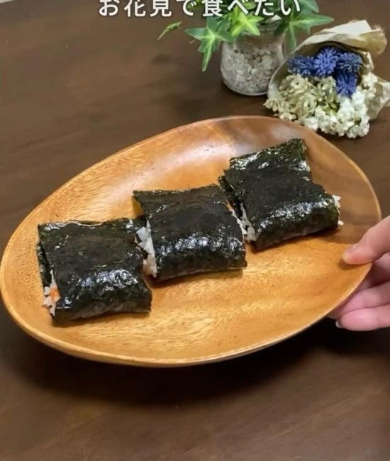 完成したおにぎり