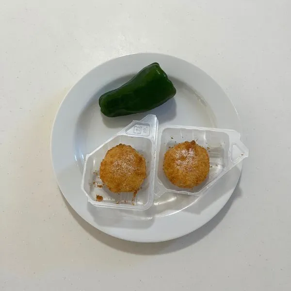 『ピーマンのコロッケ詰め』の材料の写真（撮影：grape編集部）