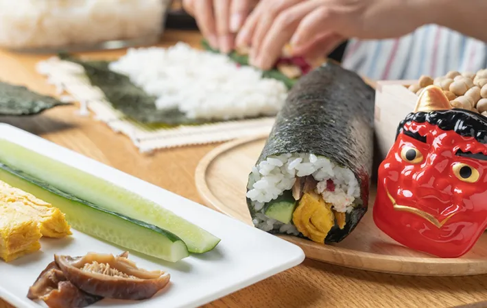 恵方巻は節分の日に食べる！今年はいつ？