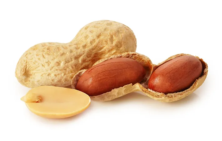 落花生をまく地域もある！