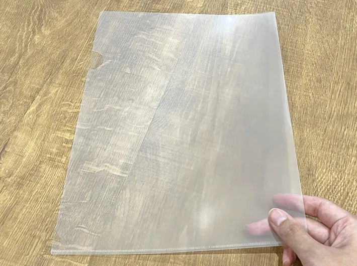 クリアファイルの写真（撮影：grapeライフハック編集部）