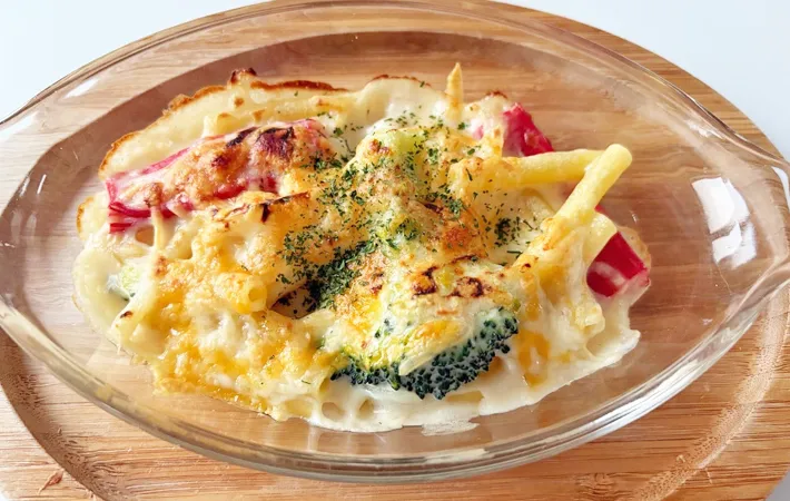 『カニカマ入りクリームグラタン』の完成写真（撮影：エニママ）