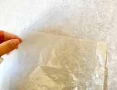 『ビニール袋を開ける裏技』の写真（撮影：エニママ）