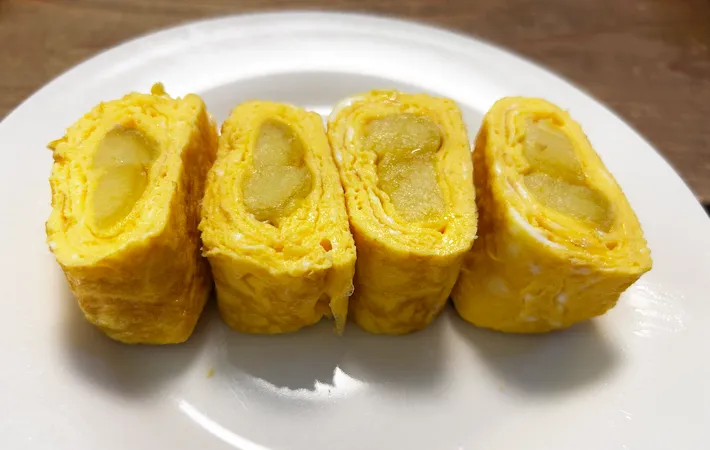 『焼き芋入り玉子焼き』の完成写真（撮影：エニママ）