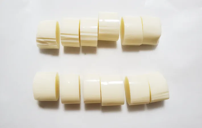 『さけるチーズしるこ』を作る写真（撮影：エニママ）