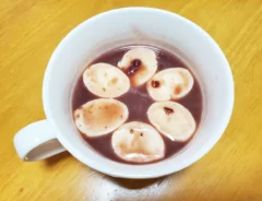 『さけるチーズしるこ』の完成写真（撮影：エニママ）