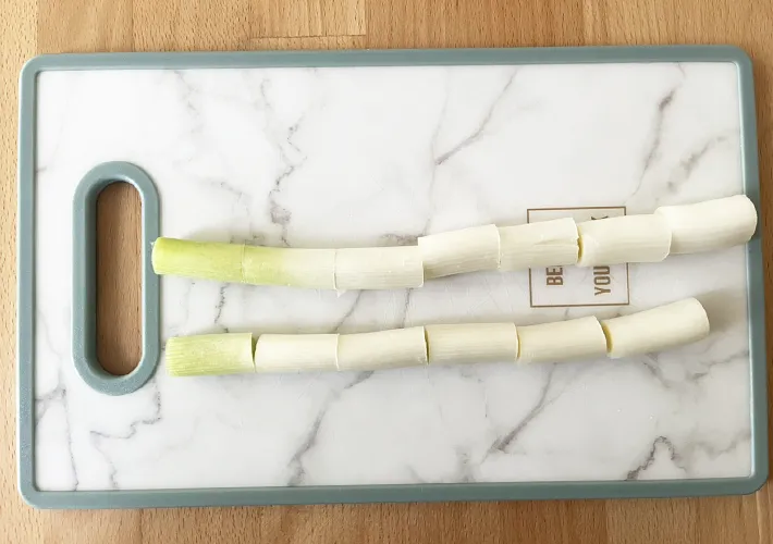 『ネギの照り焼き』の調理写真（撮影：grapeフード編集部）