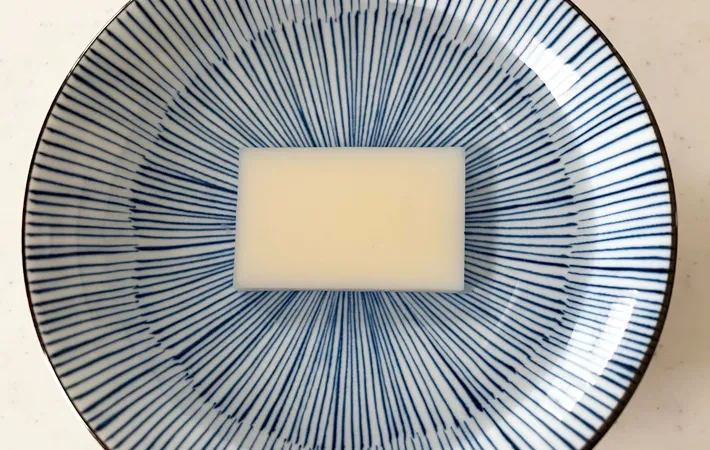 『餅カレー』を作る写真（撮影：エニママ）