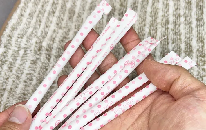 『スティックシュガー』の写真（撮影：キジカク）