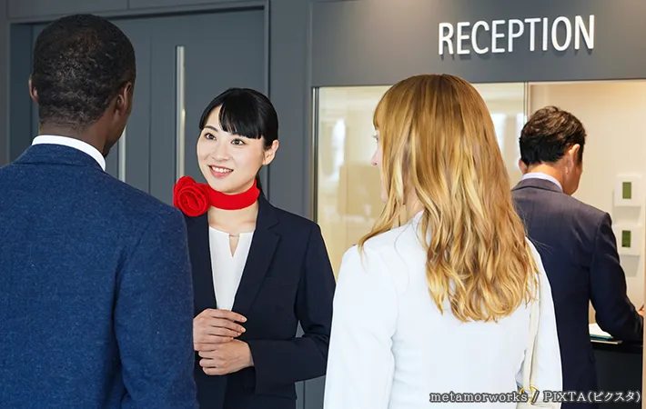 ホテルスタッフの写真