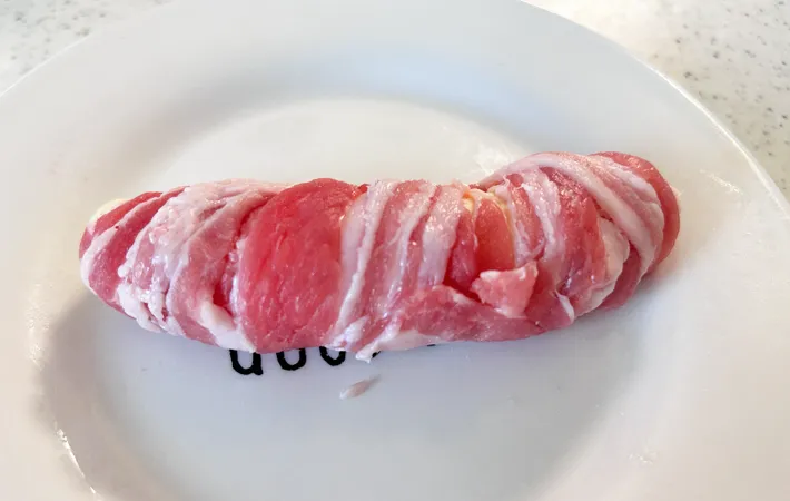 『バナナの肉巻き』を作る写真（撮影：エニママ）