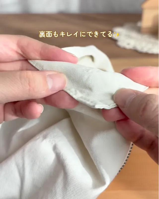 ゆら（yura_kurashi1）さんの投稿より、ボタンつけの写真