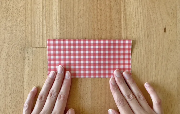 ギフトボックス作りの手順写真（撮影：grapeライフハック編集部）